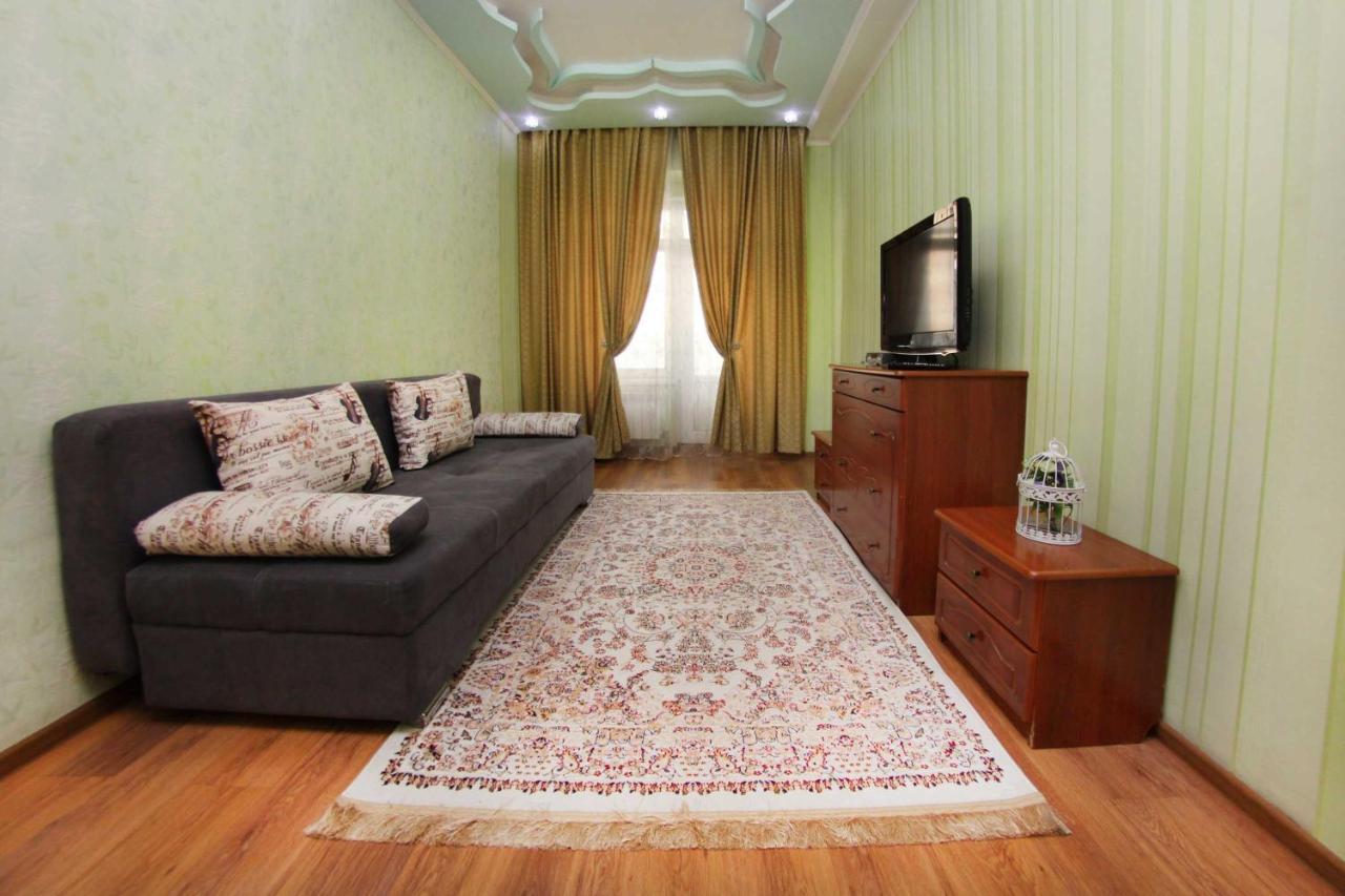 Razmestim В Жк Дуэт Almaty Ngoại thất bức ảnh