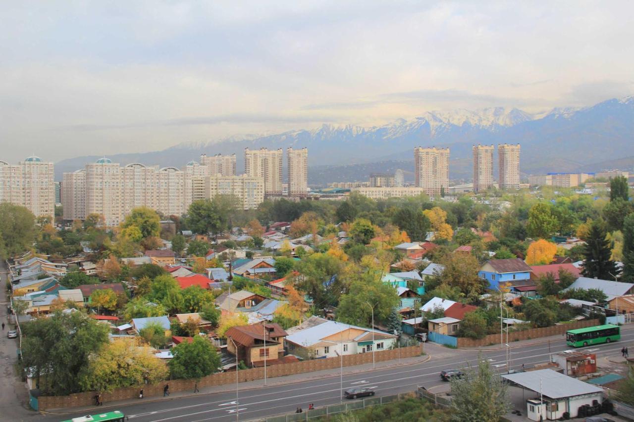 Razmestim В Жк Дуэт Almaty Ngoại thất bức ảnh
